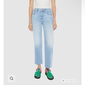 MOTHER The Rambler Zip Ankle
Look Ma, No Hands!